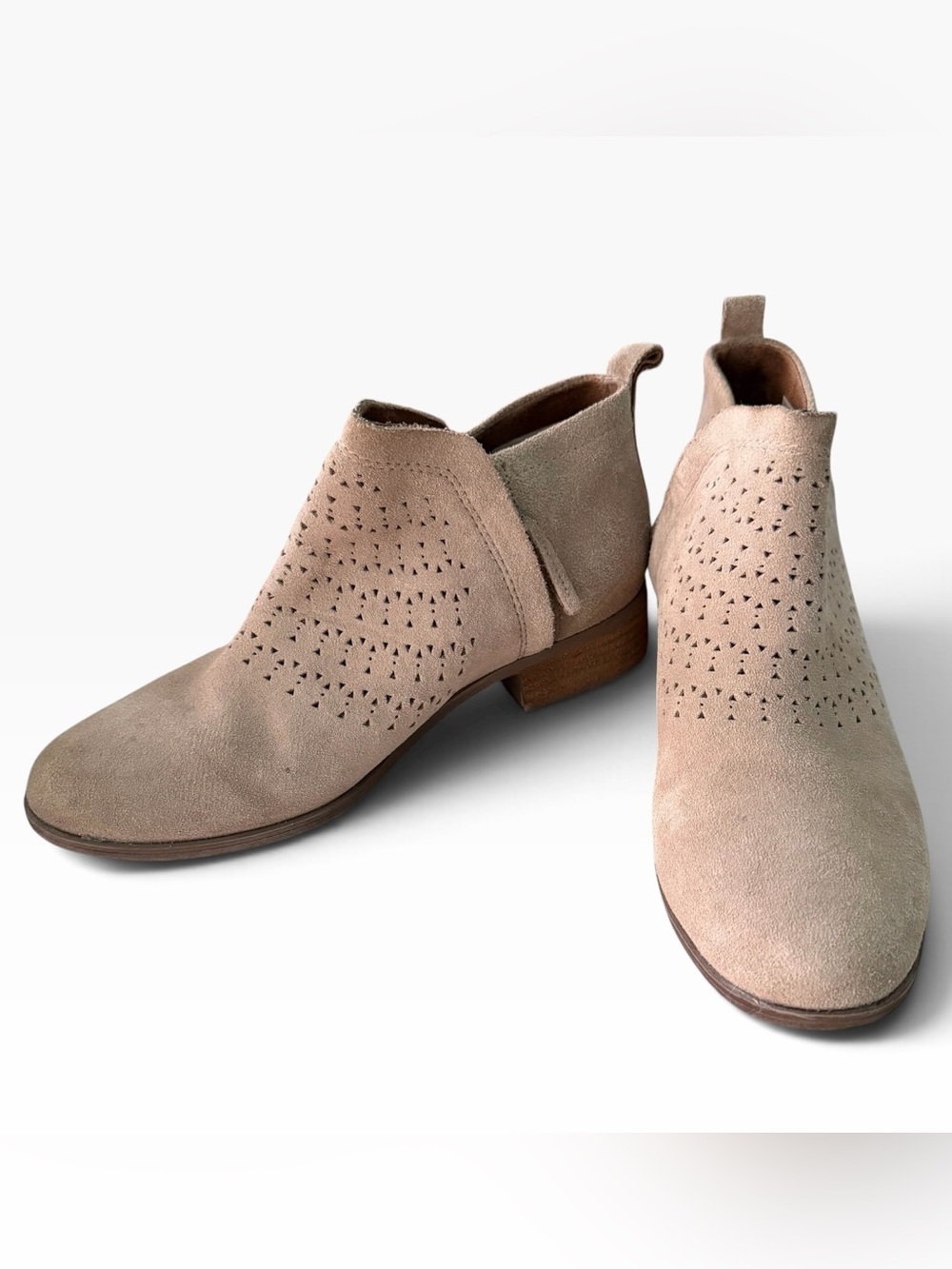TOMS Deia Suede Side Zip Ankle Boots Women’s US 8.5 EU 39 Desert Taupe Booties